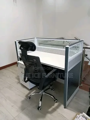 Office 1-Way Workstation With Adjustable Headrest Chair