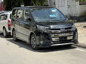 Toyota Noah 2019 Matt Black