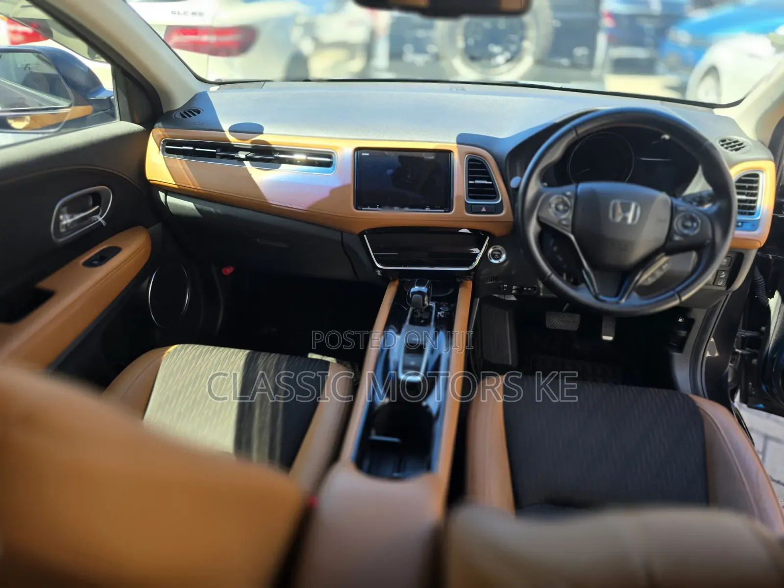 Honda Vezel 1.5 2WD 172 hp 2020 Brown