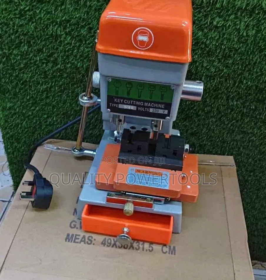 Certified Key Cutting Machine