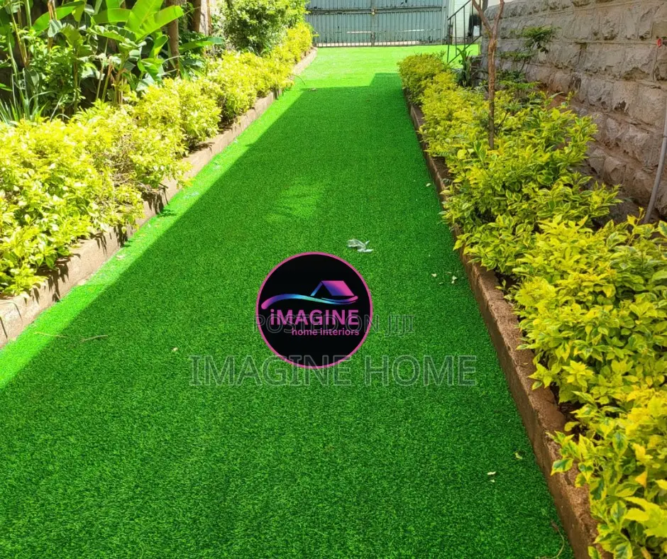 Green Look Without Mess With Artificial Grass Carpet