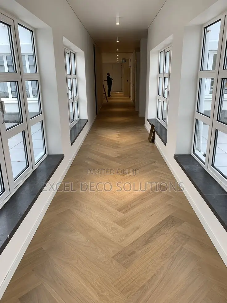 Herringbone SPC Flooring for High End Interior and Floor Decoration