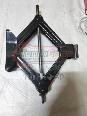 Scissor Jack 1.0 T