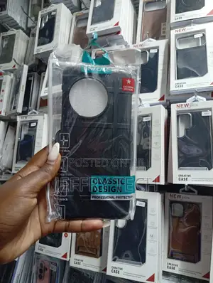 Phone Case Featuring a Classic Design and Professional Protection.