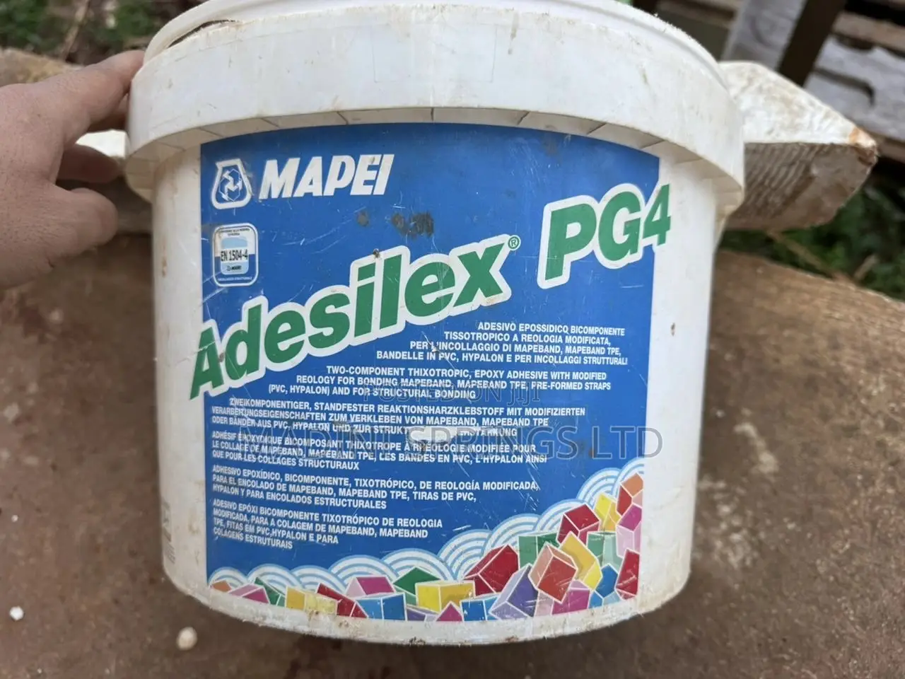 Mapei Adesilex Pg4 and Pg2 (Epoxy Based Structural Adhesive Kit)