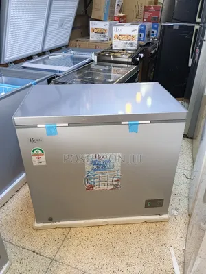 250l Chest Freezer ( Rf330k-B)
