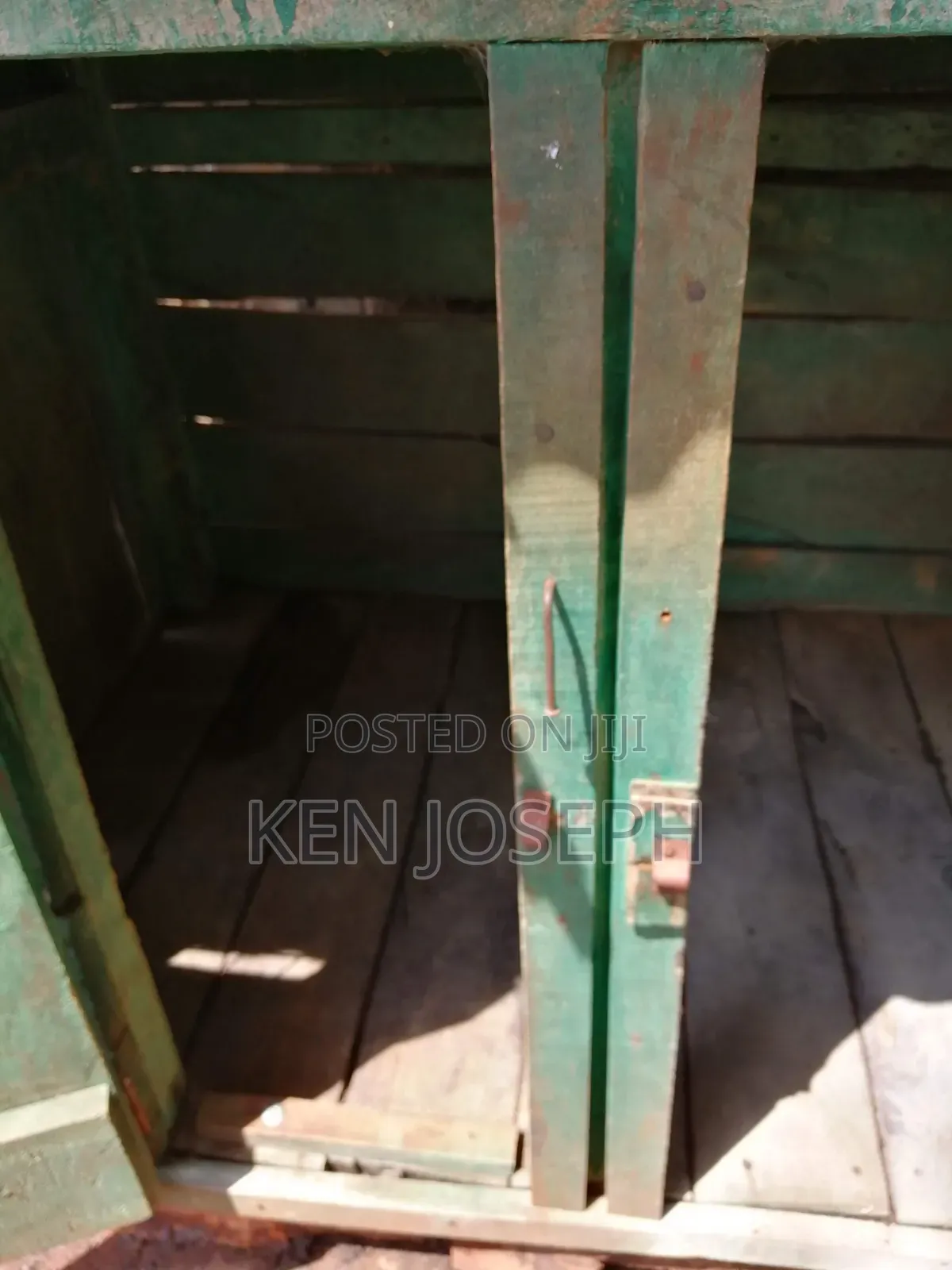 Dog House Kennel