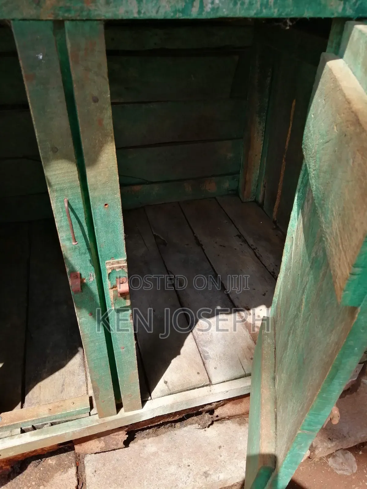 Dog House Kennel