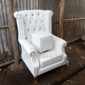 Modern and Exquisite Sofa