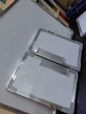 Smooth Erasable White Board