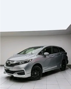 Honda Shuttle 2019 Silver