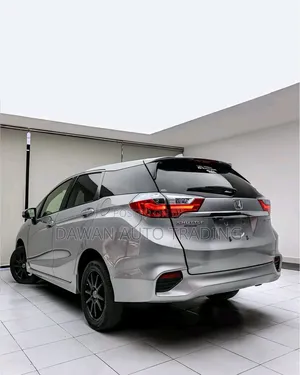 Honda Shuttle 2019 Silver