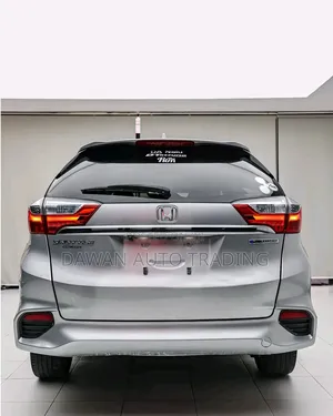 Honda Shuttle 2019 Silver
