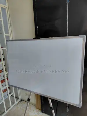 90x60cm Dry Erase Board on Tripod Stand