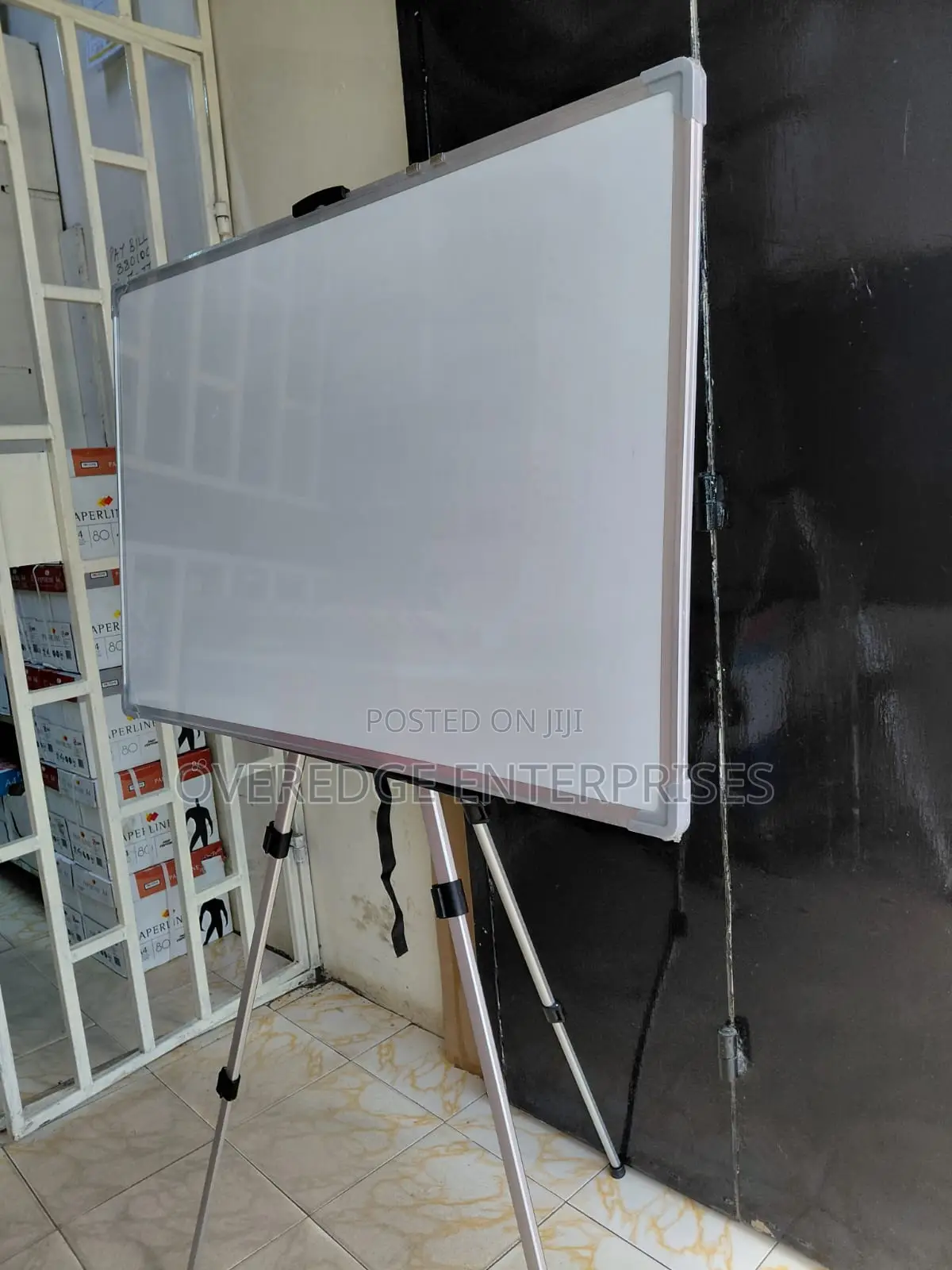 Easel Stand and 90x60cm Whiteboard