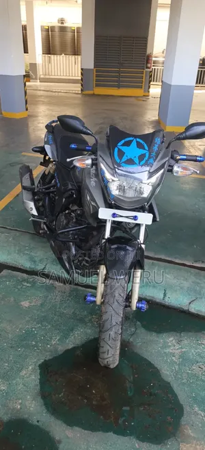 TVS Apache 180 RTR 2011