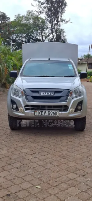 Isuzu D-MAX 2019 Silver