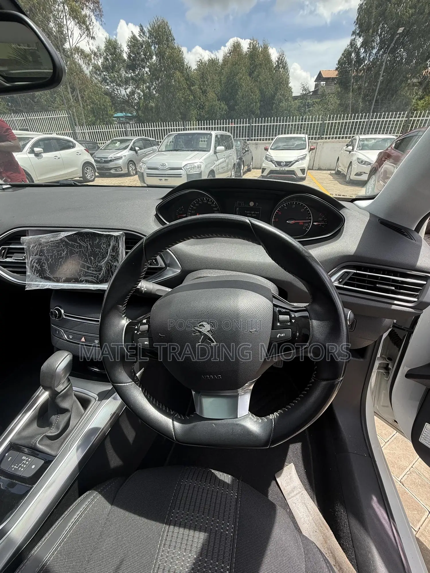 Peugeot 308 2019 White