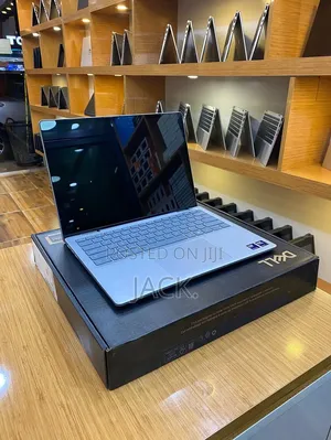 New Laptop Dell Pro Plus 14 32GB Intel Core Ultra 7 SSD 1T