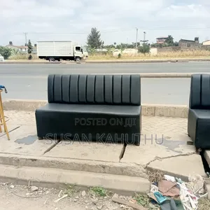 Timeless Bar Bench