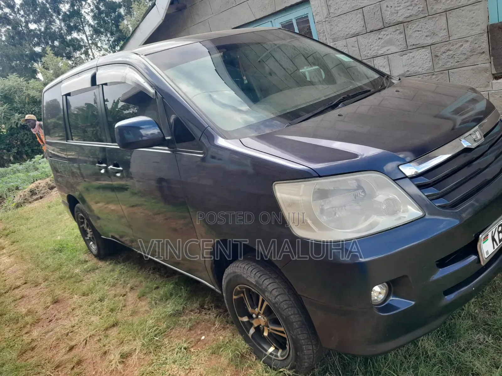 Toyota Voxy 2009 Black