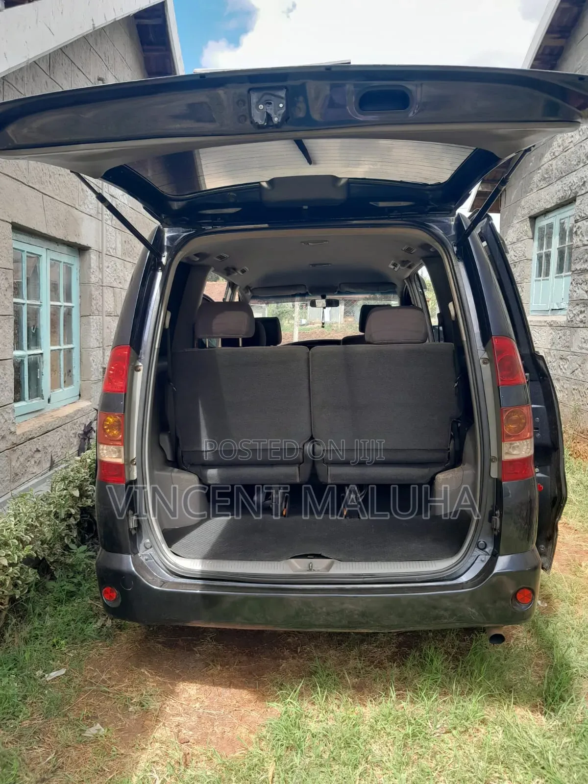 Toyota Voxy 2009 Black