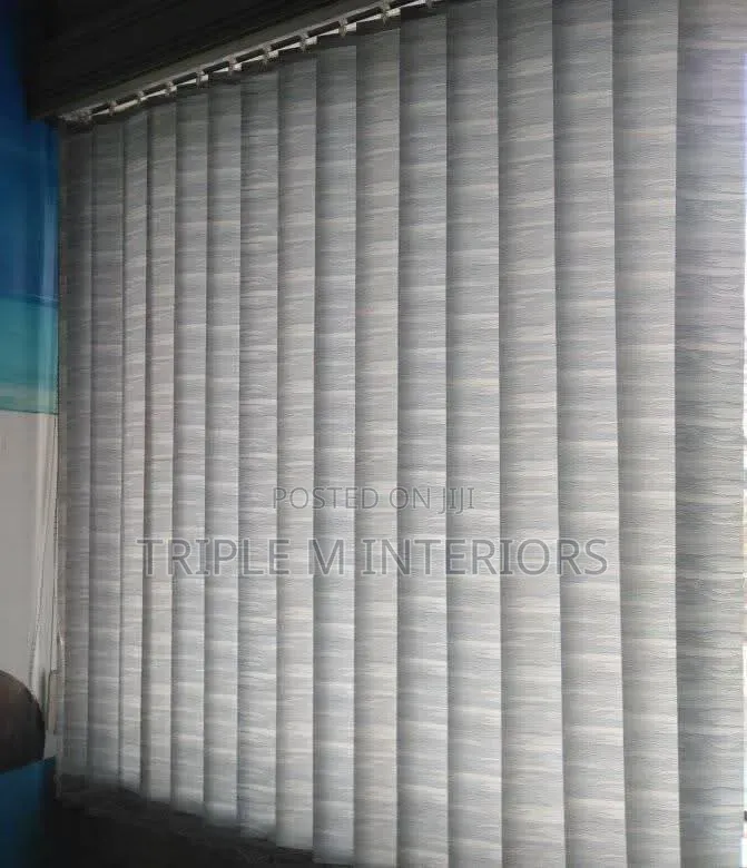 Executive Curtain Blinds for Competitive Look 