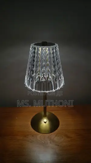 Minimalist Cordless Rechargeable Bedside Touch Lamp