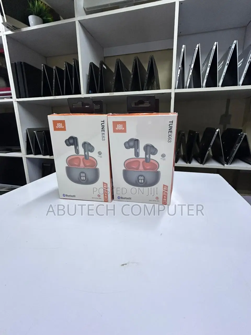 JBL Wireless Earphones