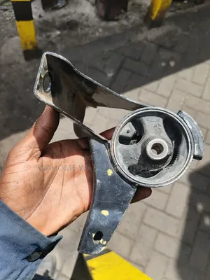 Front Engine Mount Suzuki Alto Auto Manual