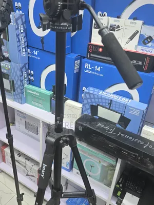Adjustable Camera/Phone Tripod Stand