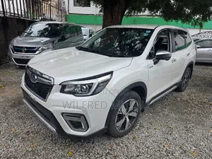 Subaru Forester 2019 White