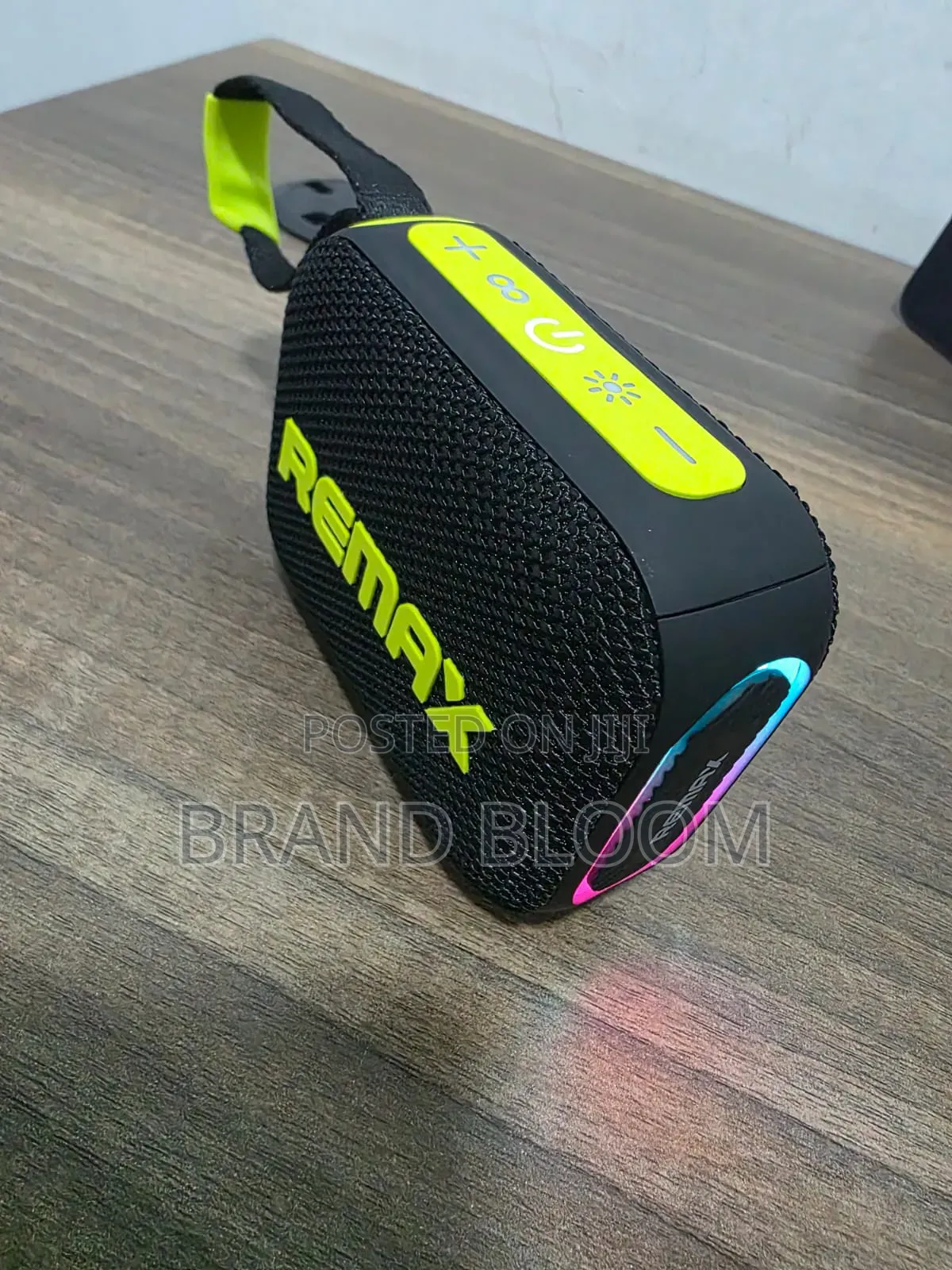 Remax Bluetooth Speaker