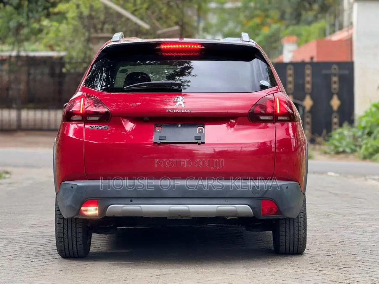 Peugeot 2008 2019 Red