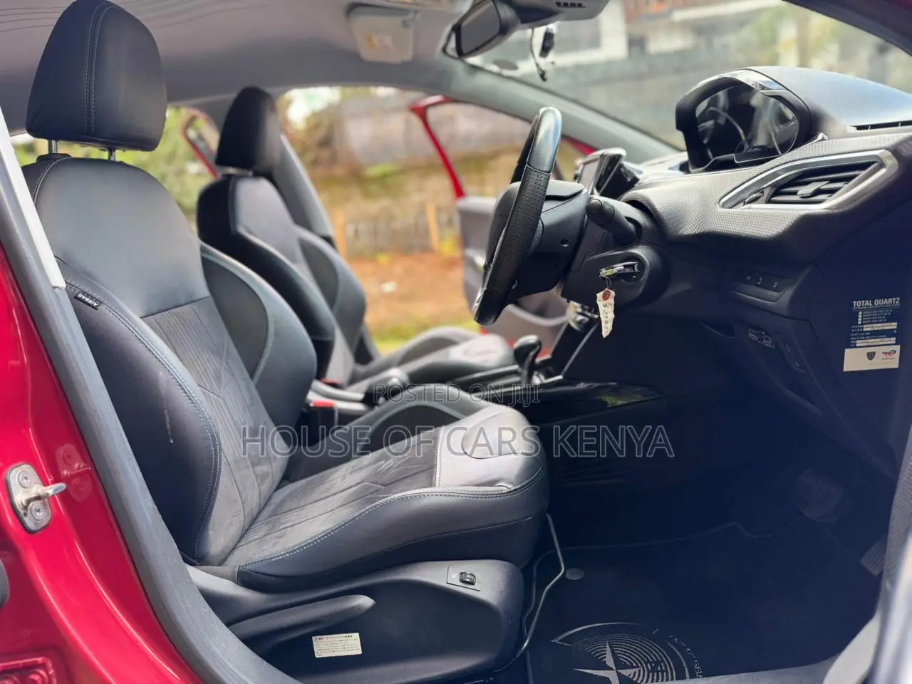 Peugeot 2008 2019 Red