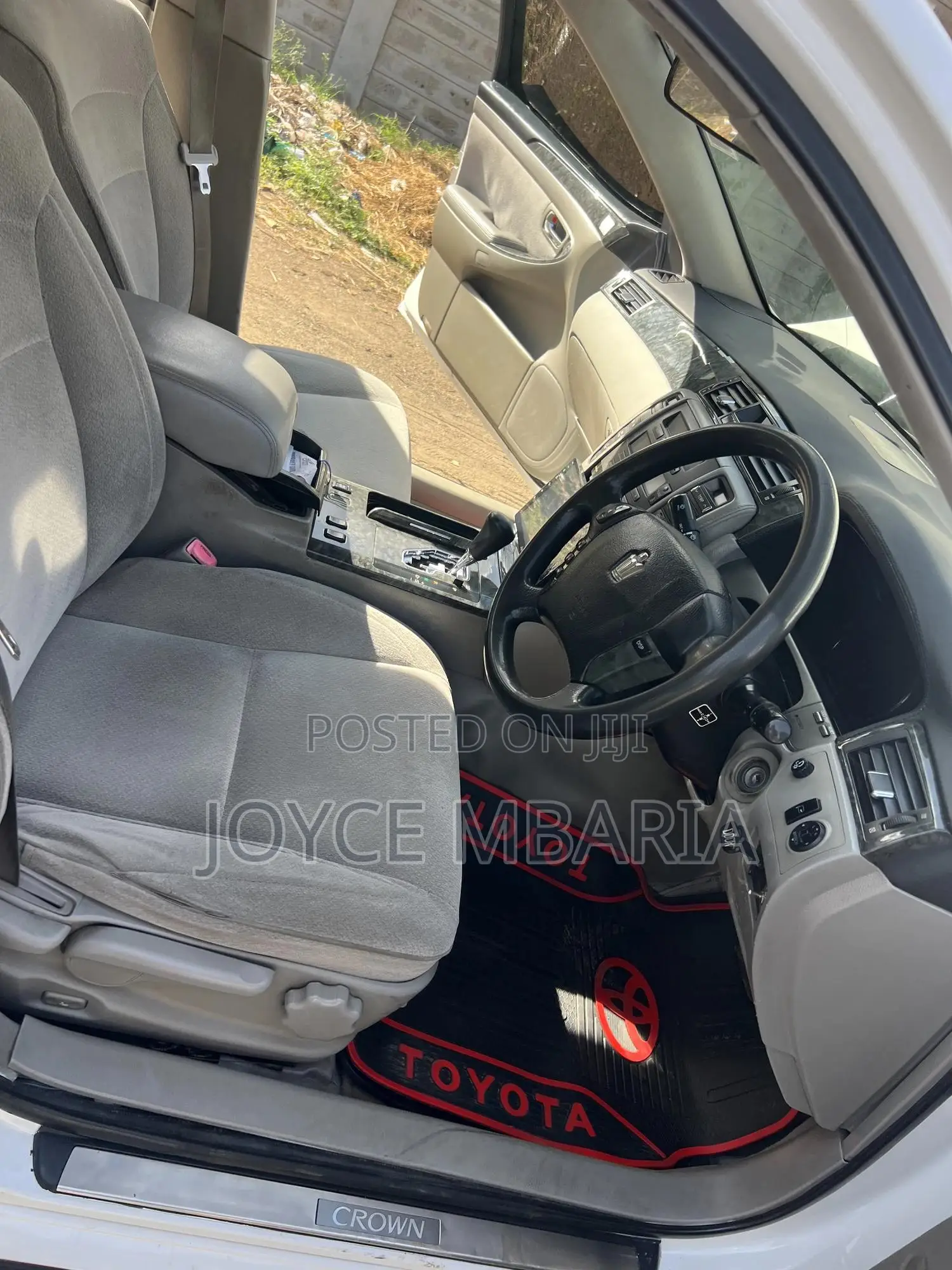 Toyota Crown 2008 White