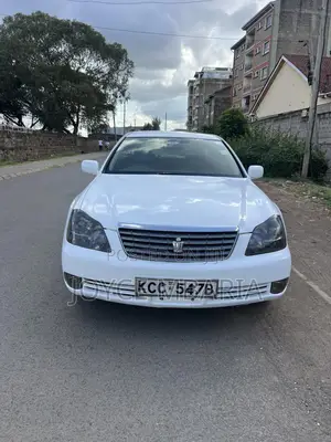 Toyota Crown 2008 White