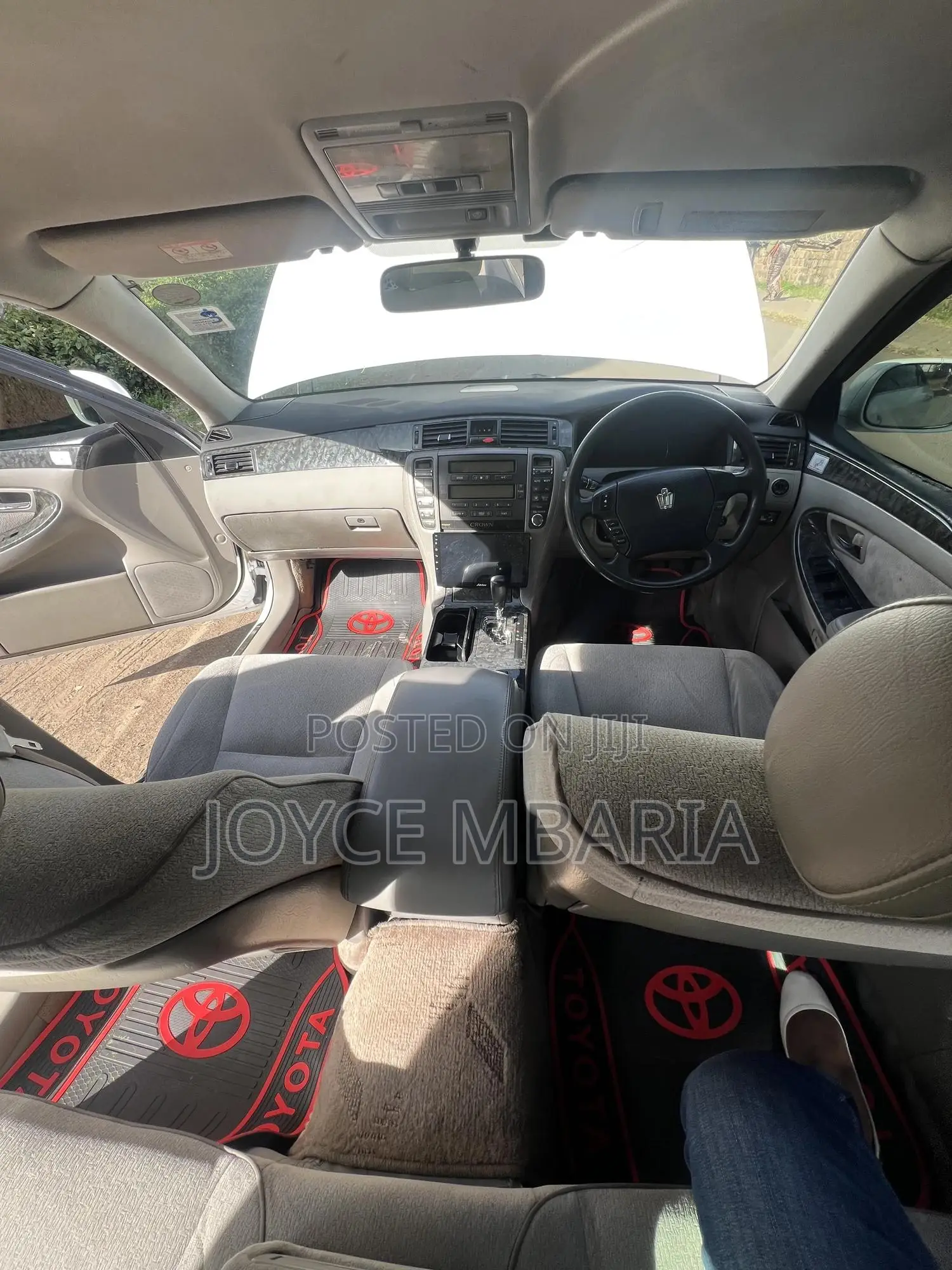 Toyota Crown 2008 White