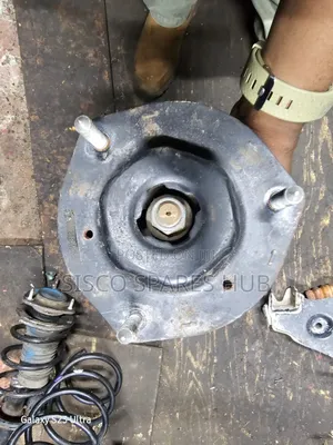 Shock Absorber Mounting Toyota Kluger/Harrier
