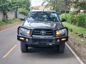 Toyota Hilux Revo Double Cab Deisel 2.4 AWD 2021 Gray
