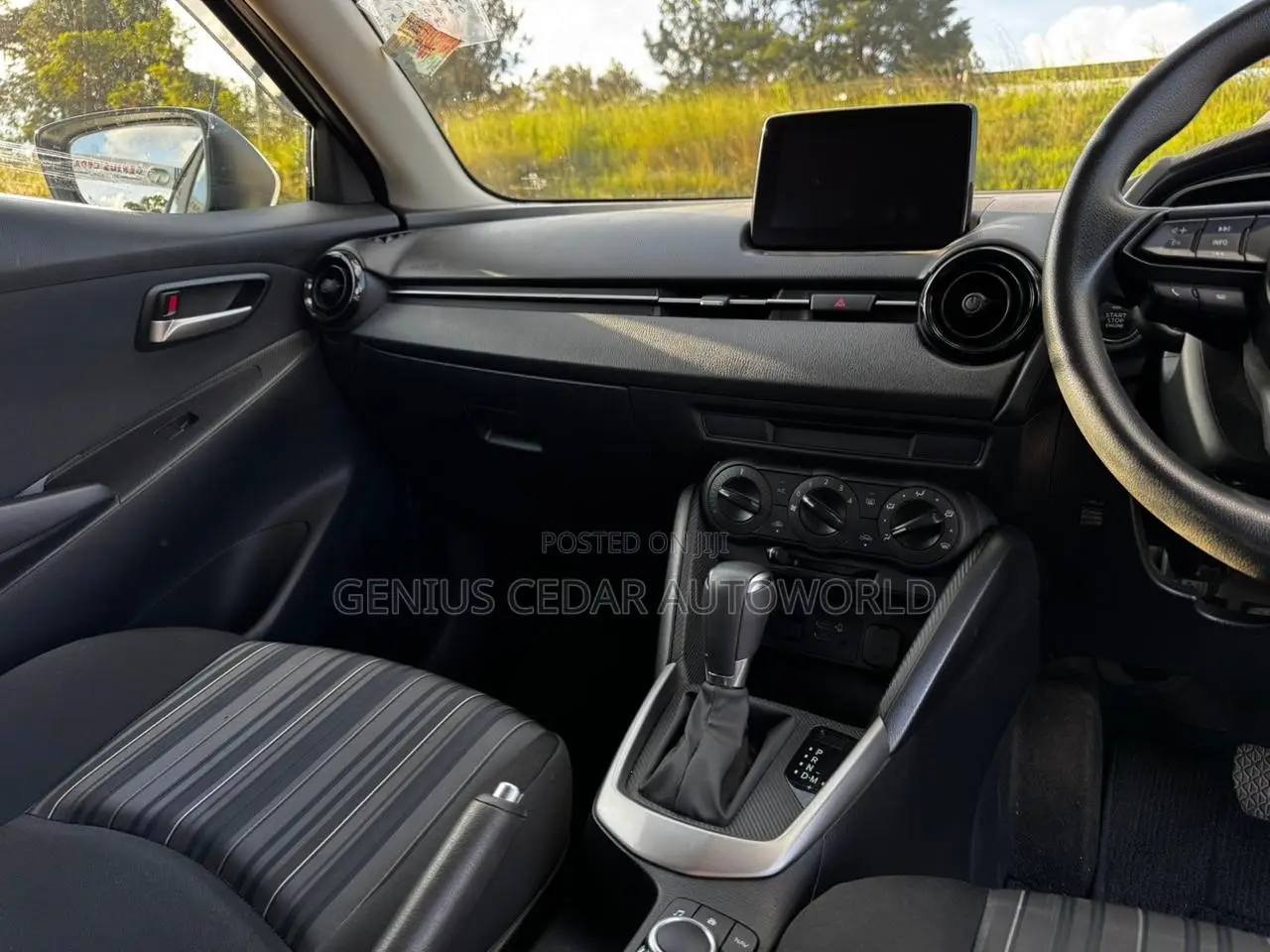 Mazda 2 2019