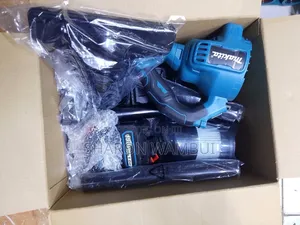 Makita Cordless Vacuum Cleaner/Rechargeable Vacuum Cleaner