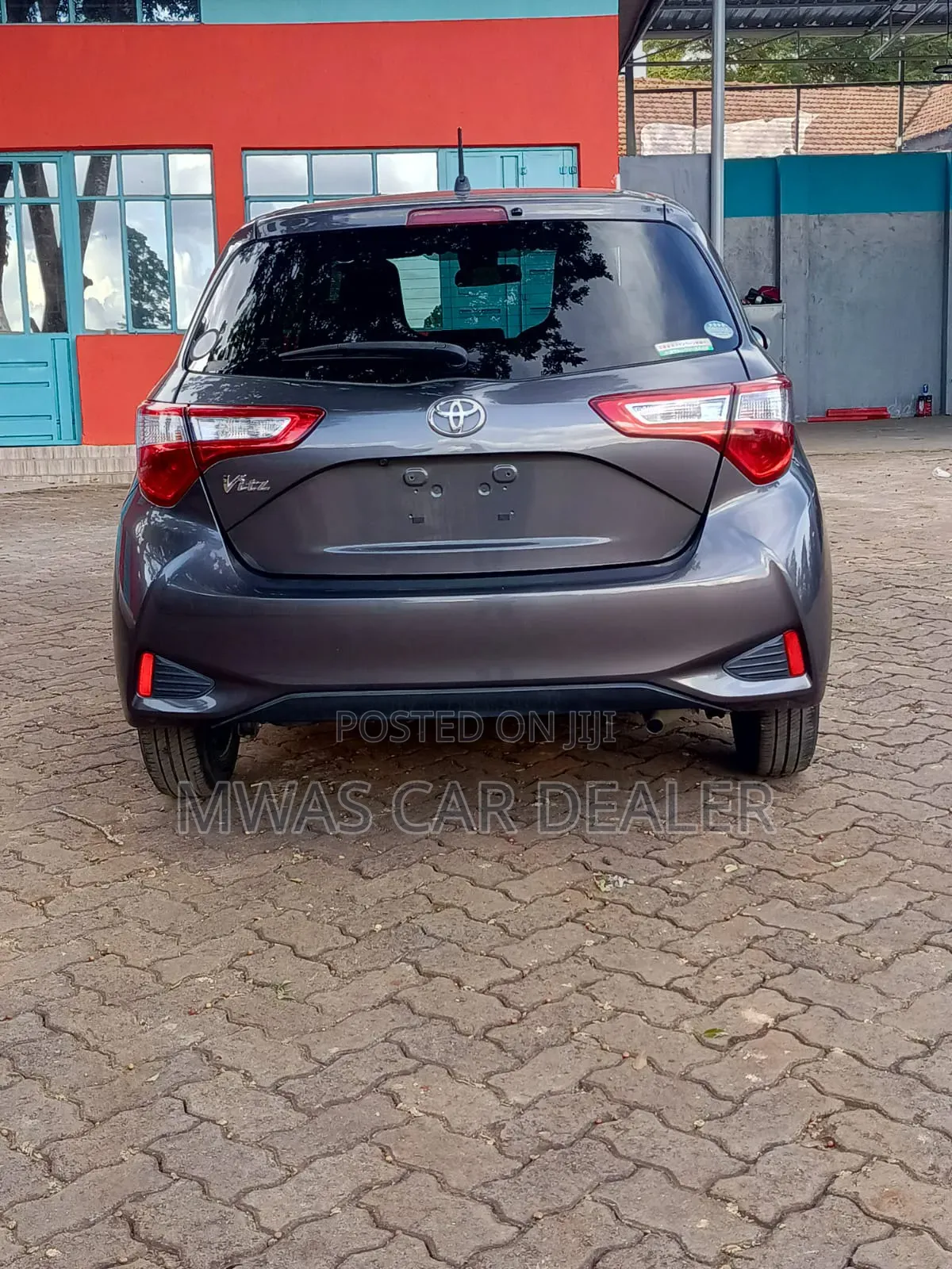 Toyota Vitz 2019 Gray