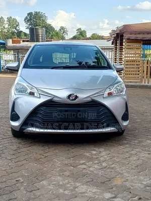 Toyota Vitz 2019 Silver