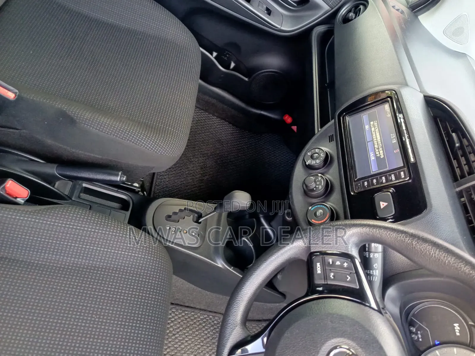 Toyota Vitz 2019 Silver