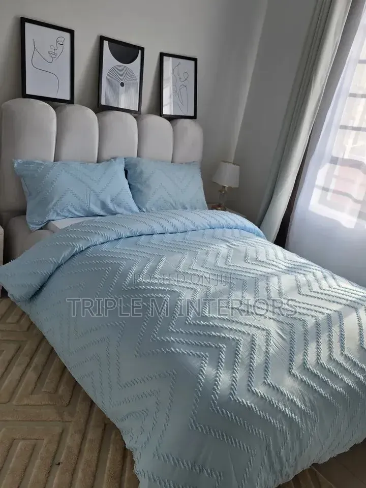 Classy Textured Wave Duvet Collection