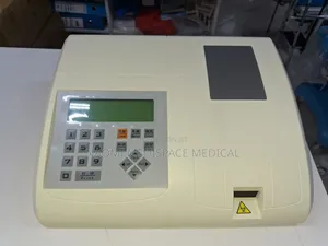 Uts Urine Analyzer Machine