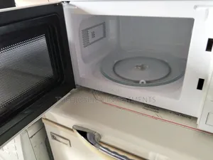 Hisense Microwave 20 Litres