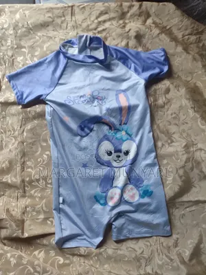 Sun-Protection Swimming Costume