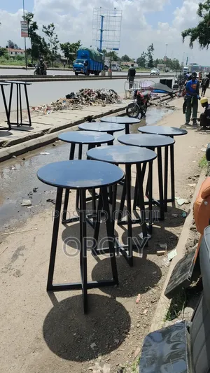 Cocktail Table